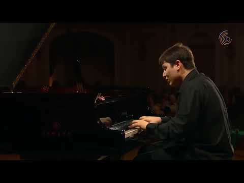 Sergey Davydchenko - Rachmaninoff: Etude-tableau in D major, Op. 39 No. 9