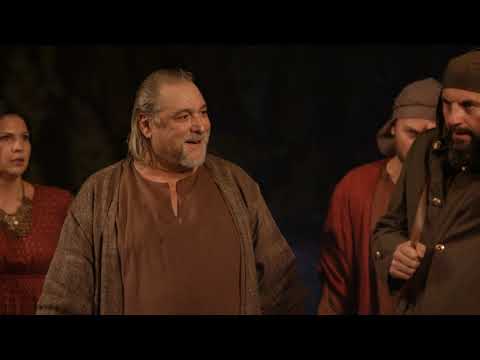 Romance Theater: Leader / A vajda - focus scene