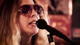 Savoy Motel - Sorry People (Live on PressureDrop.tv)