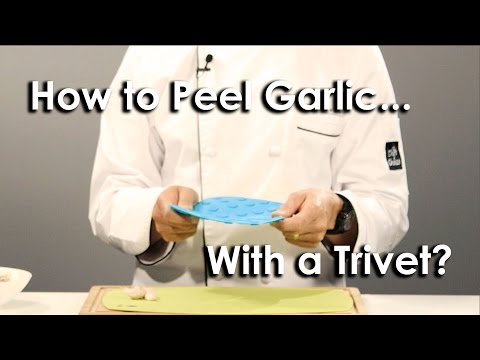 Quick Tip #13 - How to Peel Garlic With a Silicone Trivet