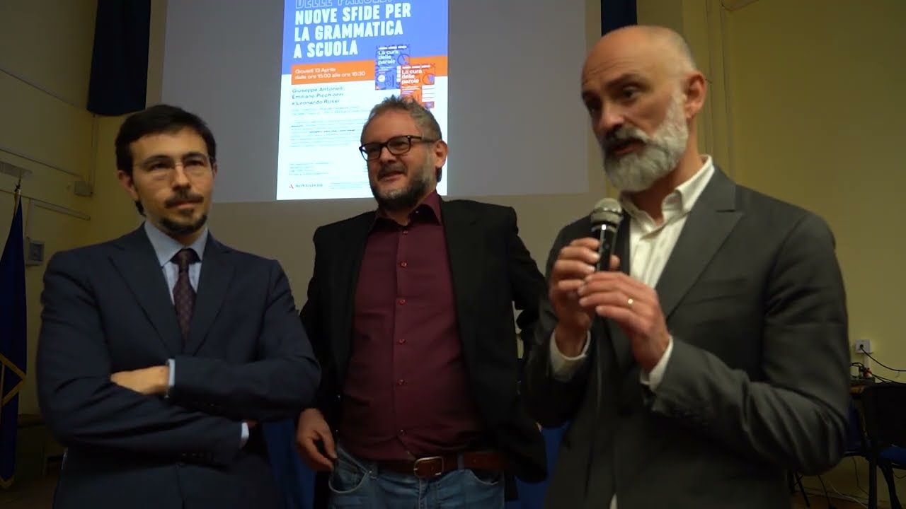 Monterotondo - Presentato Il nuovo Manuale della Grammatica Italiana al Liceo Scientifico Giuseppe Peano
