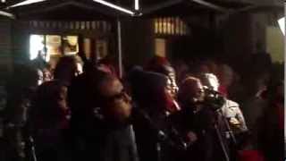 The London Community Gospel Choir - Oh Come All Ye Faithful