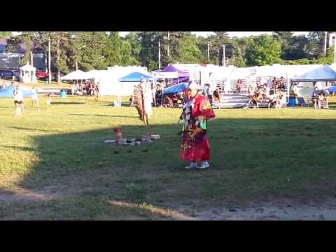 Women's Traditional Competition 92 Annual Mashpee Wampanoag Powwow
