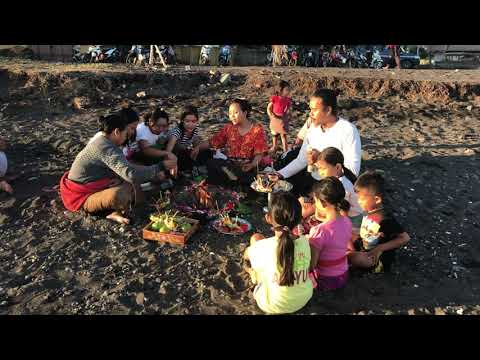 Agnihotra, Fire Ceremony Presided by a female Priest, Bali
