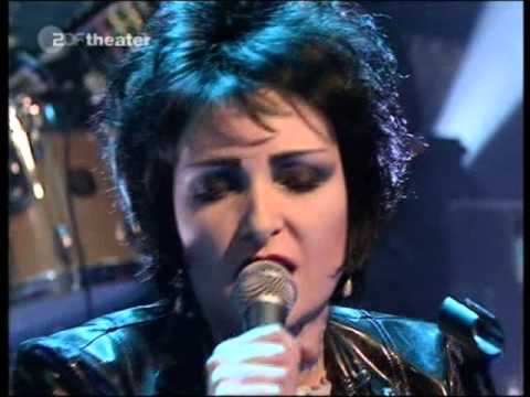 Thumbnail for The Creatures Live Jools Holland 15/05/98 by Jools Holland