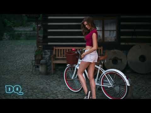 Alizée  _ Moi… Lolita (TRINIX x ANGÈLE Remix)