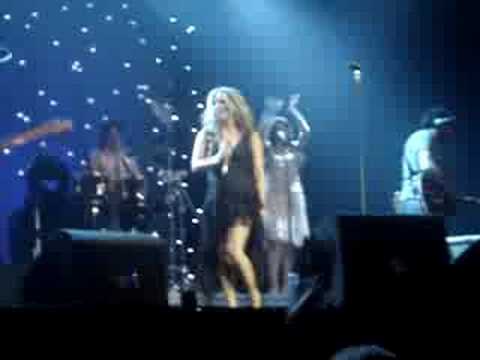 Lucie Silvas - Diggin A Hole [Live @ HMH]