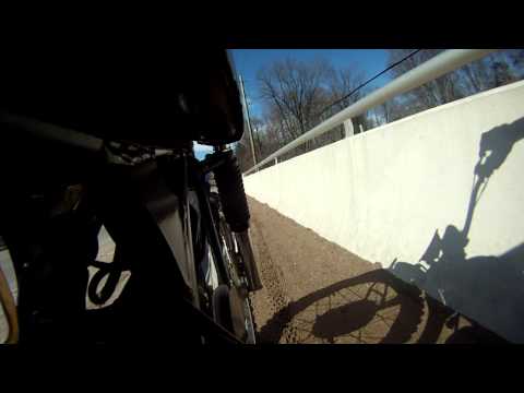 1969 suzuki TC120 rippin down the road