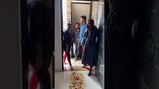 Surprise welcome from sisters in law❤