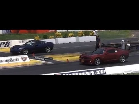 2013 CORVETTE vs 2013 CAMARO SS DRAG RACE 1/4 MILE