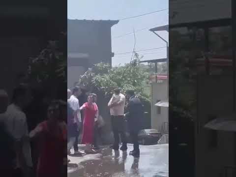 «Ձեռներով մի խոսա», «քեզ հանգիստ պահի». Ավինյանի ու քաղաքացիների միջև միջադեպ է եղել