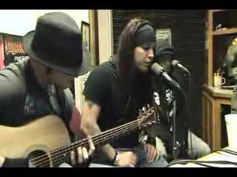 Egypt Central Performs live in The Less Is More Lounge