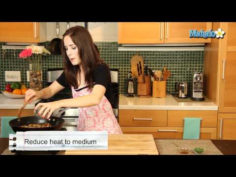 How to Make Sauteed Mushrooms with Garlic and Parsley