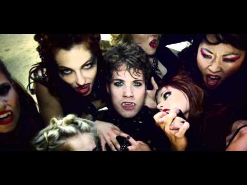 Thumbnail of the video: I KISSED A VAMPIRE Trailer
