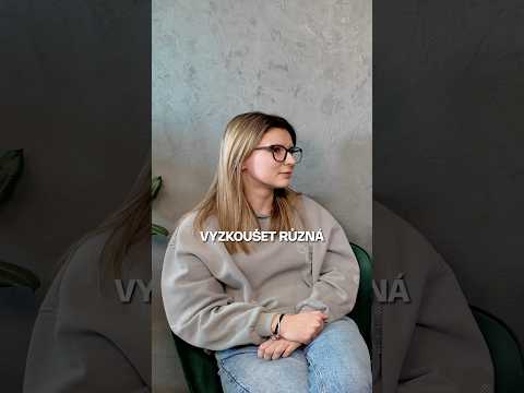 Studenti a atmosféra AJAK Academy
