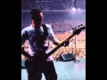 U2 - Peace on Earth / Walk On (Live Kansas 2001 ...