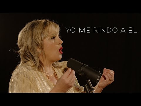 Karina Moreno - Yo Me Rindo a Él (En Vivo)