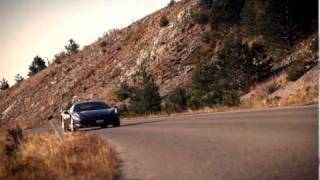 Video: Akrapovic Titan Mittig Sportauspuff Ferrari 458 Italia u. Spider