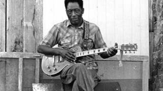 R.L.Burnside & Jon Spencer Blues Explosion - Shake'em On Down [HQ]