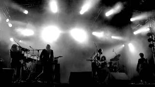 De Staat - Rooster-man (Bevrijdingsfestival 2012 Leeuwarden)