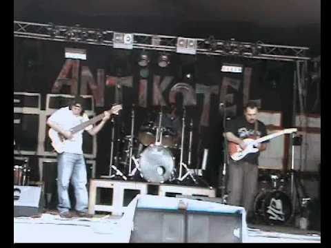 Nová scéna - Novinka - live