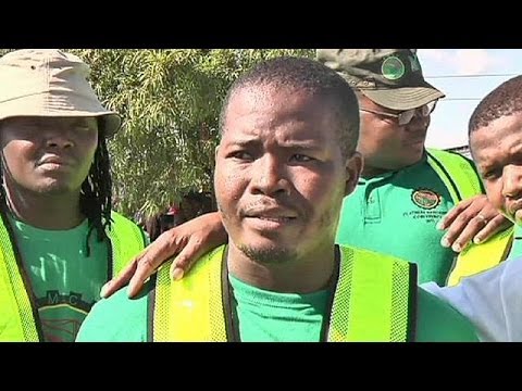 Sztrájkolnak a dél-afrikai platina bányászok