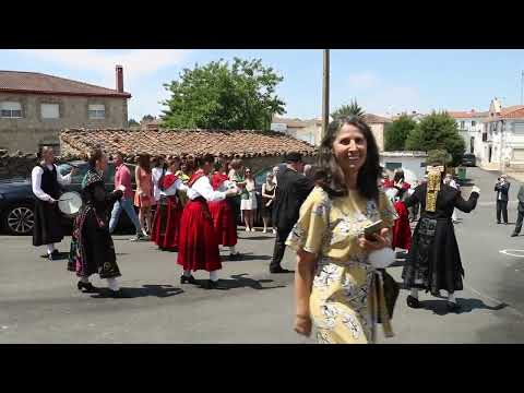 Los vecinos de El Milano acuden a la cita con San Antonio