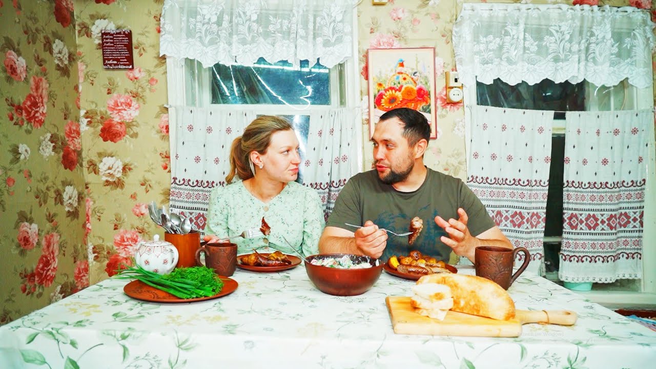 ЖИВЕМ В ГЛУХОЙ ДЕРЕВНЕ | ОТ СТАРОГО ДОМА ОСТАЛИСЬ ОДНИ СТЕНЫ | ПОСАДИЛИ КАРТО?
