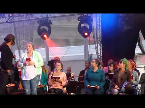 Musical sing-a-long 2013 repetitie Sister Act