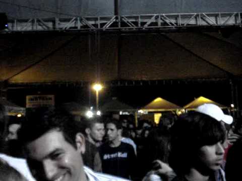 I Feel so Free cantado por Andy do Spyzer na Expolucas Perfeito!!!!!