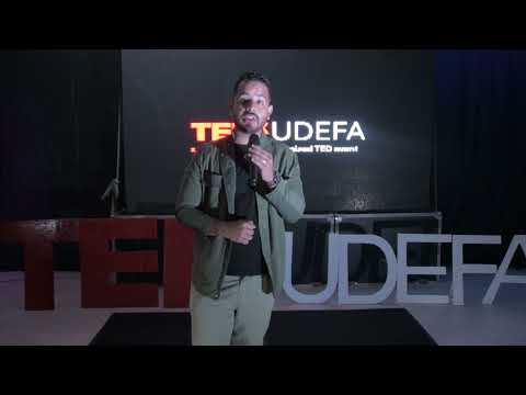 Cómo la comedia me salvó | Ali Rivas Primera | TEDxUDEFA