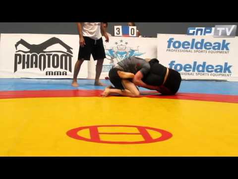 Franjo Artukovic (Stuttgarter Muchachos) vs. Florian Merz (Arena Aschaffenburg)