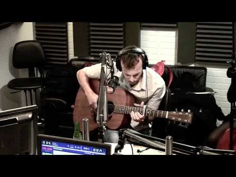 Asaf avidan and the mojos - In my time of dying - Session acoustique OÜI FM