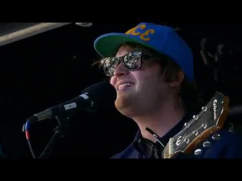 Lean On Me - Telekinesis