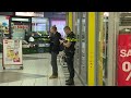 Gewapende overval op Dekamarkt Lelystad; dader nog spoorloos