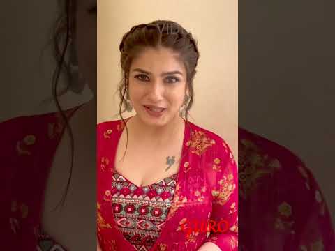 Raveena Tandon || Wishing You all a very Merry Christmas!