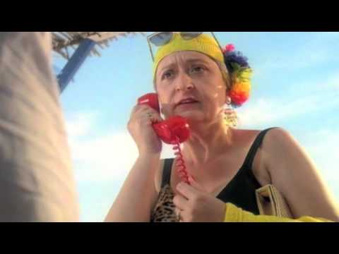 TV Spot "Frau Bratbecker im Urlaub" für McChicken / McDonald's
