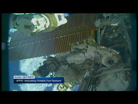 Spacewalker Ricky Arnold Replaces Camera and Light