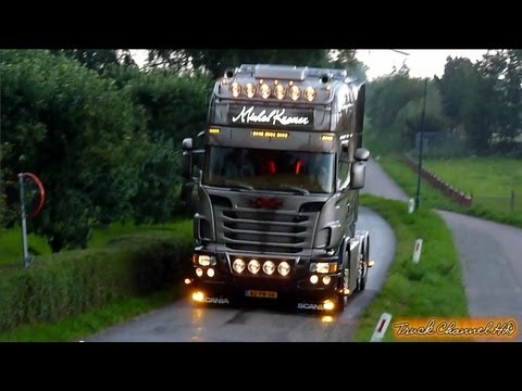 Michel Kramer R730 - Intocht Nog Harder Lopik 2012
