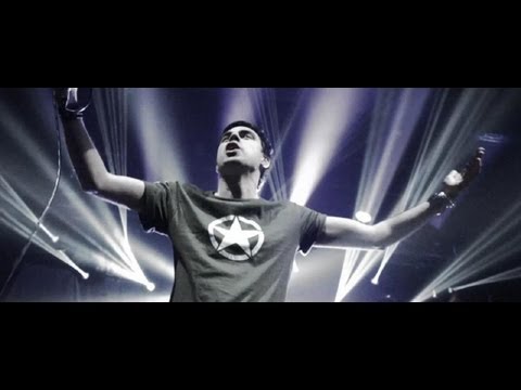 Hard-Fi - Bring It On (Official Video)