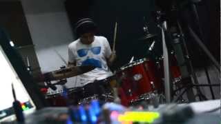 Sam Miller - Snoop Dog & Wiz Khalifa - Young, Wild and Free (Drum Cover)