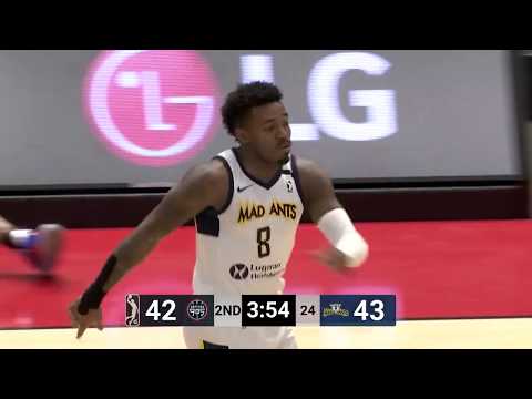Daxter Miles Jr  with 14 Points vs Raptors 905 - 02/25/2020