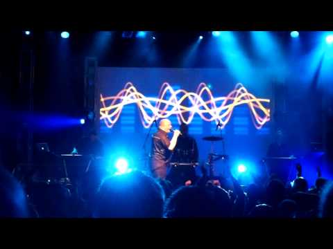 VNV Nation - Perpetual (clip, live at Phoenix Concert Theatre in Toronto 2009-07-14)