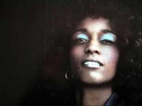 Gwen McCrae let's straighten it out
