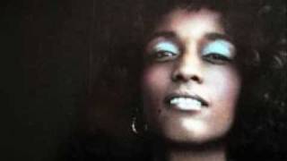 Gwen McCrae let&#39;s straighten it out