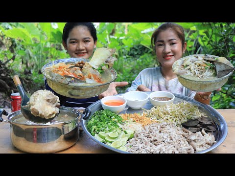 Eat Pork Rice Porridge / Real Sound Eating / Eat With Sreypov