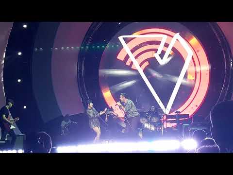 Vunk si Irina Rimes - Stai langa mine Live