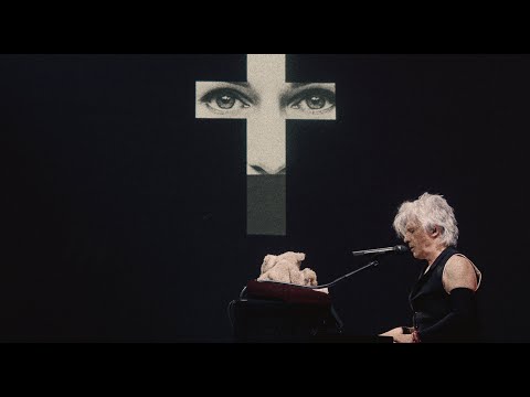 Videoclip de Sanna sur la croix — Indochine