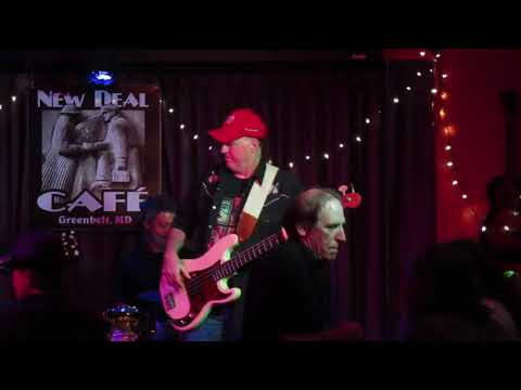 Linwood Taylor Band, Dust My Broom, New Deal Cafe, Greenbelt, Maryland, September 29, 2017