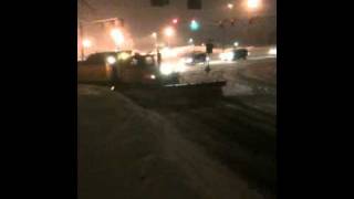 preview picture of video 'City Snow Plows Up Close @ Night'